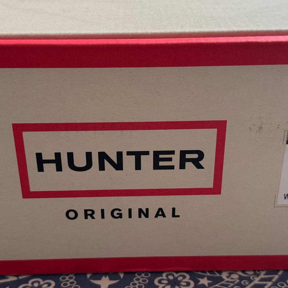 NWT Hunter Original Short Gloss Boot with Expandable Back -Womens Size 9 - Picture 11 of 13